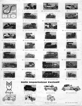 Broszura z różnymi modelami samochodów. 