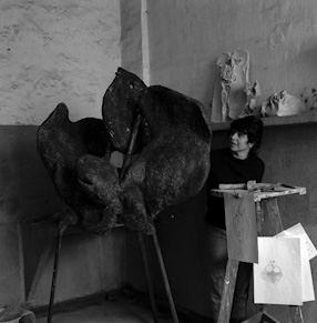 Rzeźba z kołem [Sculpture avec une roue tournante], 1963-1964  