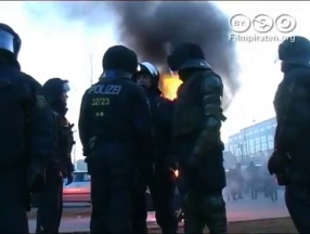 Blockades and riots against neo-nazi-demonstration in Magdeburg 