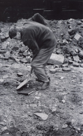 GRZEGORZ KLAMAN, BURYING OF THE BOOKS, 1987 