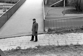 Warszawa - Stan Wojenny - spacer z Tadeuszem Konwickim 1982 