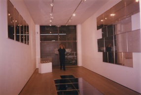 Wystawa w Galerie Isy Brachot w Brukseli, 1993 