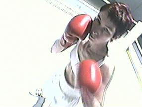 Zuzanna Janin Fight, 2001