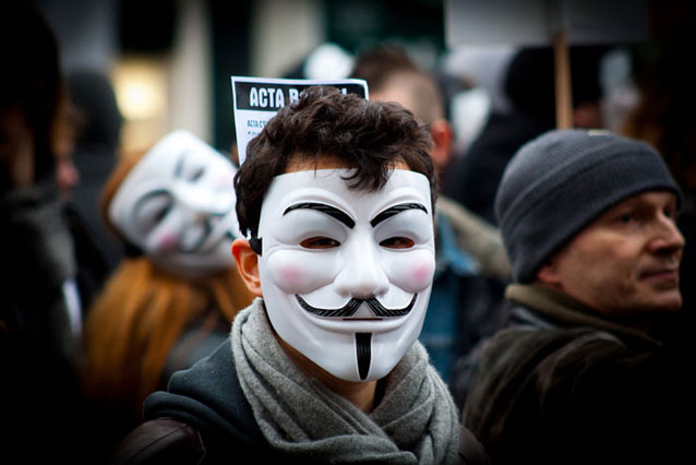 Badanie ruchu protestu STOP ACTA