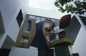 Rzeźby, le Corbusiera, 1983 