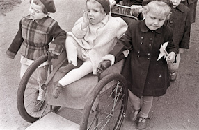 Zakład dla niewidomych dzieci w Laskach, 1960 