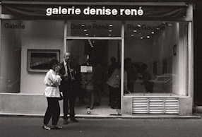 Wernisaż wystawy Henryka Stażewskiego w Galerie Denise René, 1982 