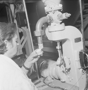 Fabryka kosmetyków „Uroda”, 1958 