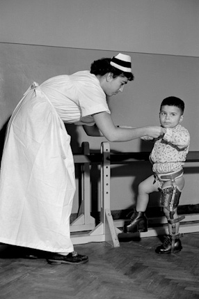 Children\\\'s orthopedic sanatorium in Konstancin-Jeziorna, 1957/59 