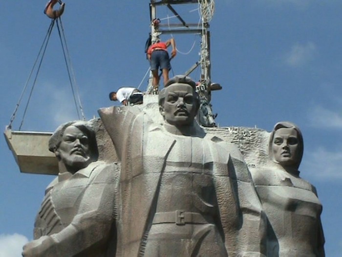 Mykola Ridnyj, Monument, 2011
